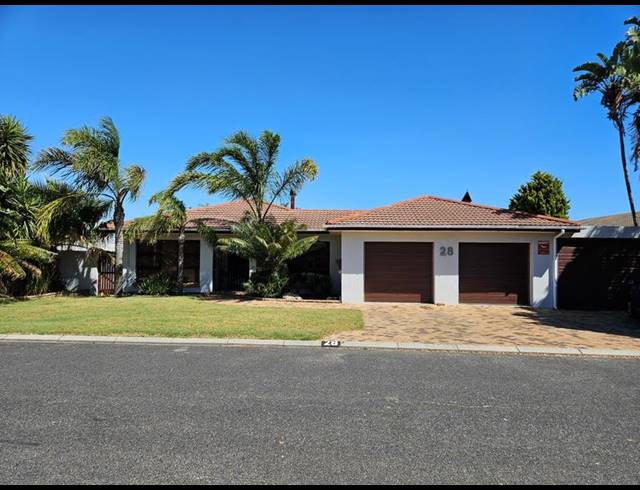 4 BEDROOM PROPERTY TO RENT IN BLOMMENDAL